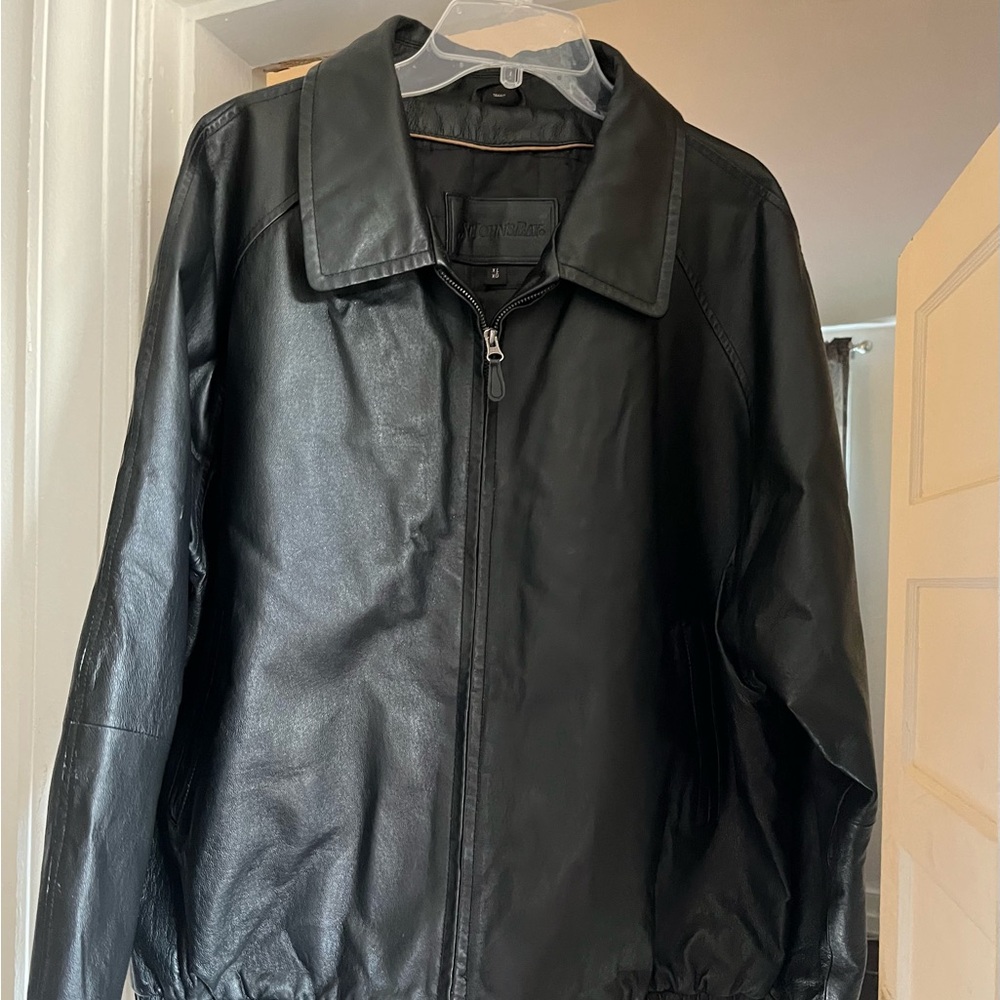 Vintage men, St. John Bay, leather coat size extra large